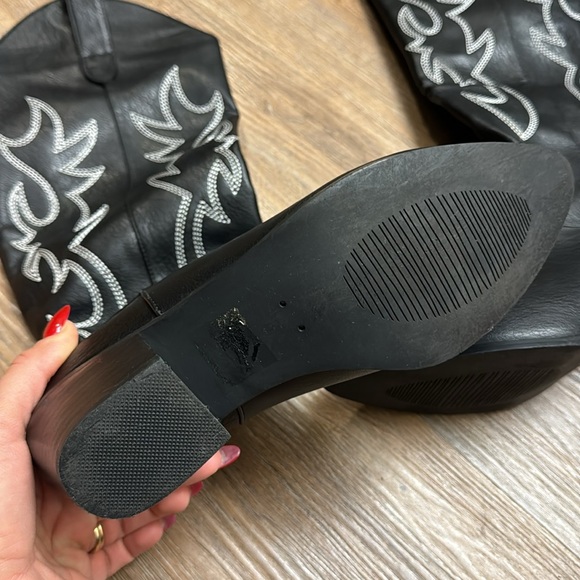 Billini boots - Picture 4 of 9